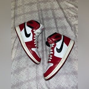 2013 Air Jordan 1 “Chicago” Men’s Size 8